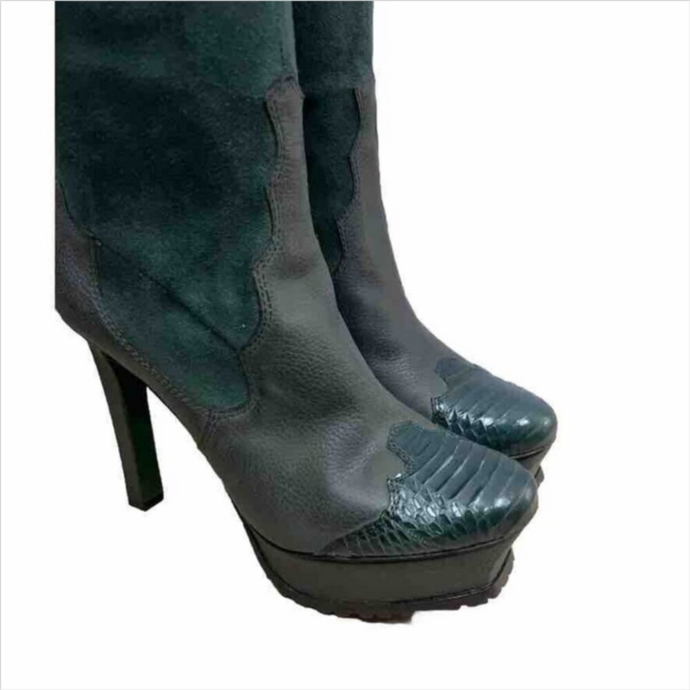 Lisa For Donald J Pliner Rune Platform Boot - Picture 7 of 12